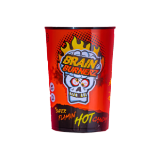 Contenitore o scatola di caramelle dure BRAIN BLASTERZ HOT CANDY, note per essere piccanti e aspre. La confezione è di colore rosso o fiammeggiante, con un design aggressivo che richiama il calore e il peperoncino. Caramelle estreme, introvabili, spesso importate dal Regno Unito (UK).