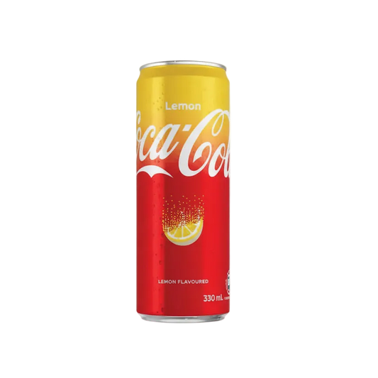 Lattina di Coca-Cola Lemon 330ml in primo piano con sfondo trasparente 