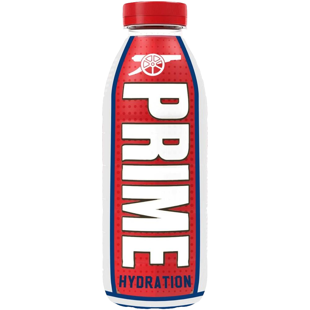 Bottiglia da 500 ml della bevanda sportiva e idratante PRIME HYDRATION, in edizione speciale 'Arsenal'. Il liquido e l'etichetta presentano i colori rosso e bianco, tipici della squadra di calcio Arsenal. La bevanda è popolare, senza zuccheri aggiunti, con elettroliti e BCAA. Prodotto molto popolare, importato dal Regno Unito (UK).