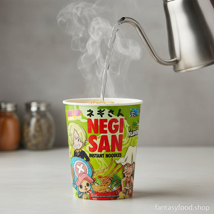preparazione ramen istantaneo in cup