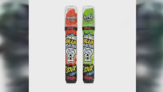Video di 8 secondi che mostra due bottiglie di Brain Blasterz Super Spray ai gusti fragola e mela verde su sfondo bianco. Le caramelle spruzzano un’esplosione di colore, con frutta 3D che ruota sopra le bottiglie. Testo in sovrimpressione: "SUPER ACIDO! SPRUZZA IL GUSTO" e call-to-action "PROVALO ORA". Perfetto per TikTok, Instagram e vendita online su e-commerce.